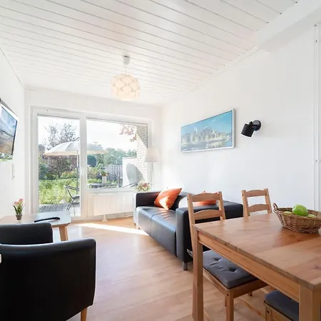 Blankwasserweg 131 Lensterstrand Oase 2 *