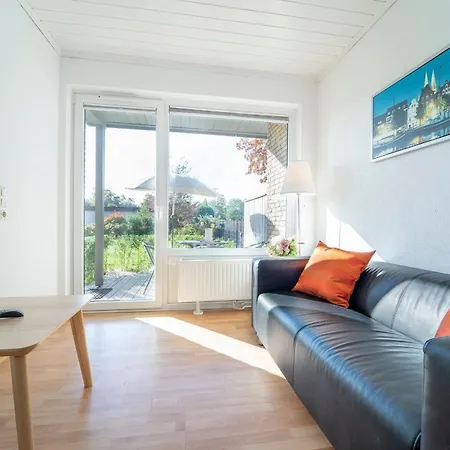 Holiday home Blankwasserweg 131 Lensterstrand Oase 2 *